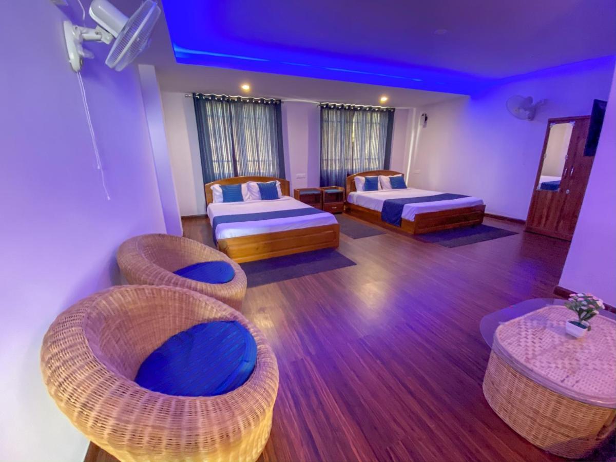 Hotel Arms Near Sumi Boys School كاليمبونج المظهر الخارجي الصورة